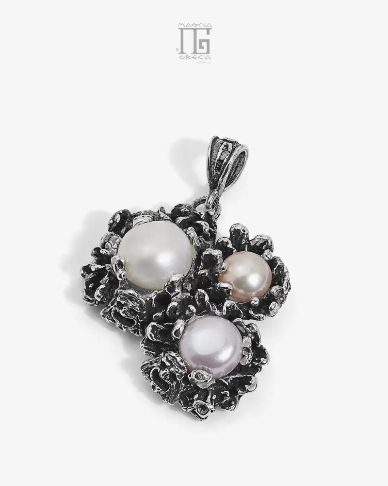 MAGNA GRECIA-Pendente Argento con Maschere Apotropaiche e Perle